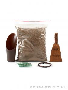 akadama, bonsai fold, bonsaifold, bonsai, yamadori, prebonsai, bonsaj, ulteto kozeg, vasarlas rendeles, osszetetel, bonsai fold keverek, keveres, marczika, studio, erd, hungary akadama bonsai fold bonsaj atultetesehez a marczika kerteszet erdi kinalatabol